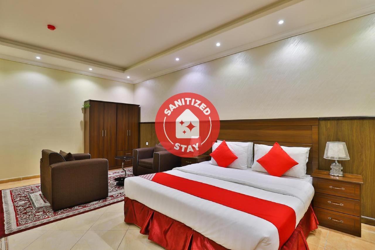 Oyo 273 Star Yanbu Hotel Suites Exterior photo